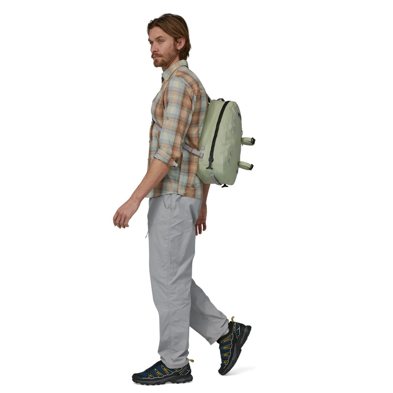 Patagonia Guidewater Sling 15L Salvia Green 7 Patagonia Guidewater Sling 15L Salvia Green - Image 5