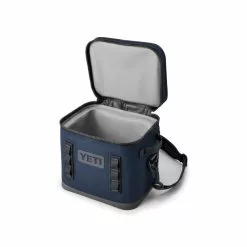 Yeti Hopper Flip 12 Soft Cooler - Navy 10 Yeti Hopper Flip 12 Soft Cooler - Navy -Kylmakassit Store SKU E161 NVY 3